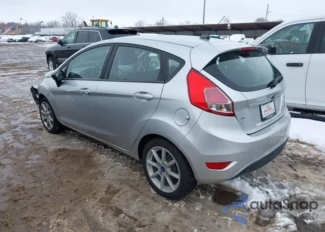 2019 Ford Fiesta Se z USA, uszkodzony, nr VIN 3FADP4EJ5KM137494